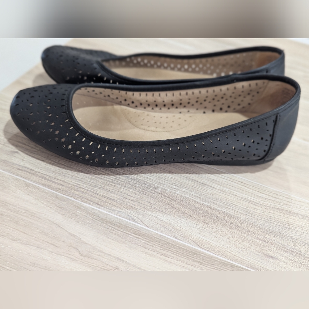 Croft & Barrow Ortholite Laser Cutouts Black Flats Sz 10 *EUC - Picture 11 of 11